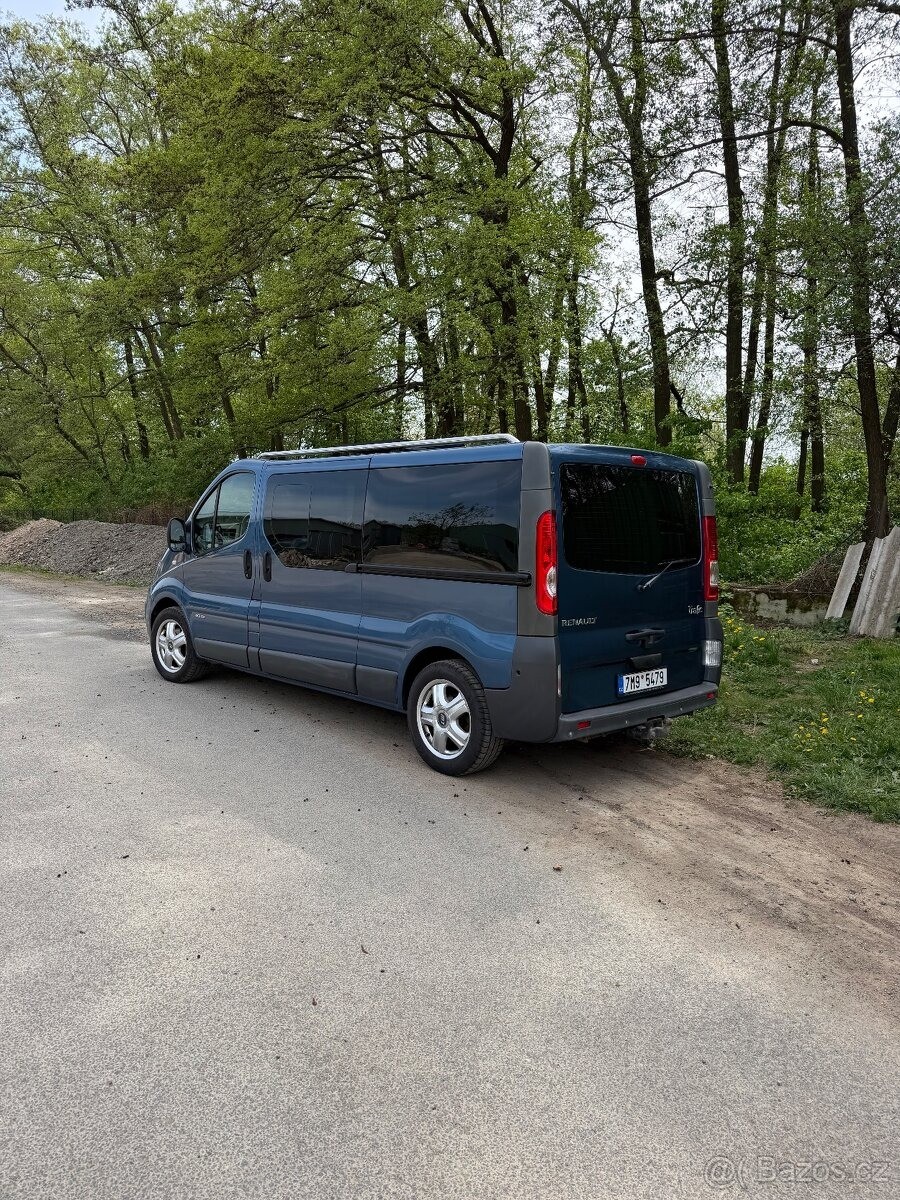 renault-trafic-2-5-dci-long-camper - 5