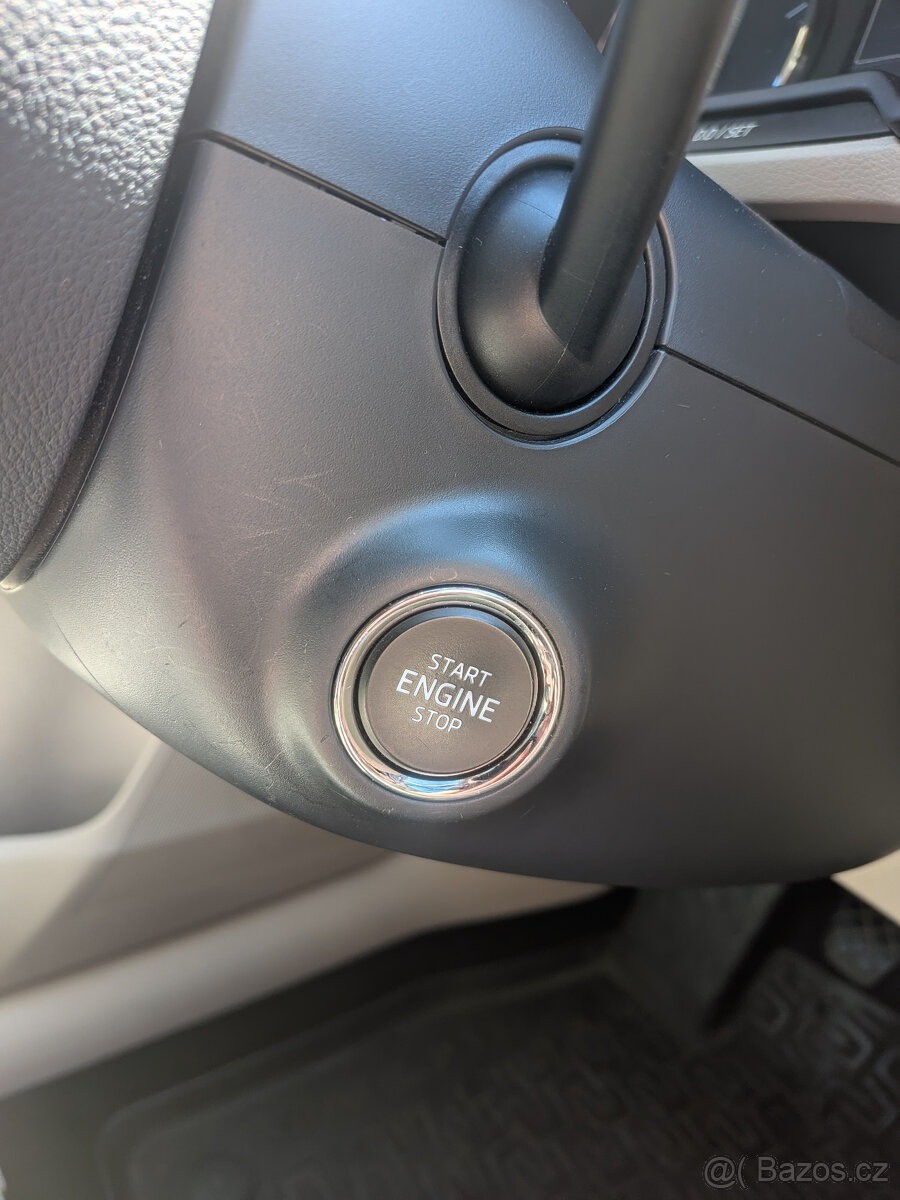skoda-octavia-1-2-tsi-77kw-97-tis-km-elegan - 2