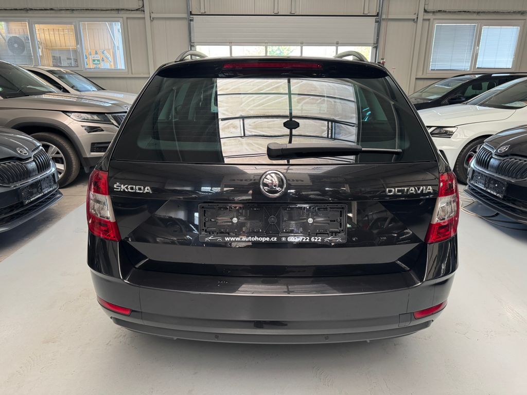 skoda-octavia-combi-1-5-tsi-ambition - 4