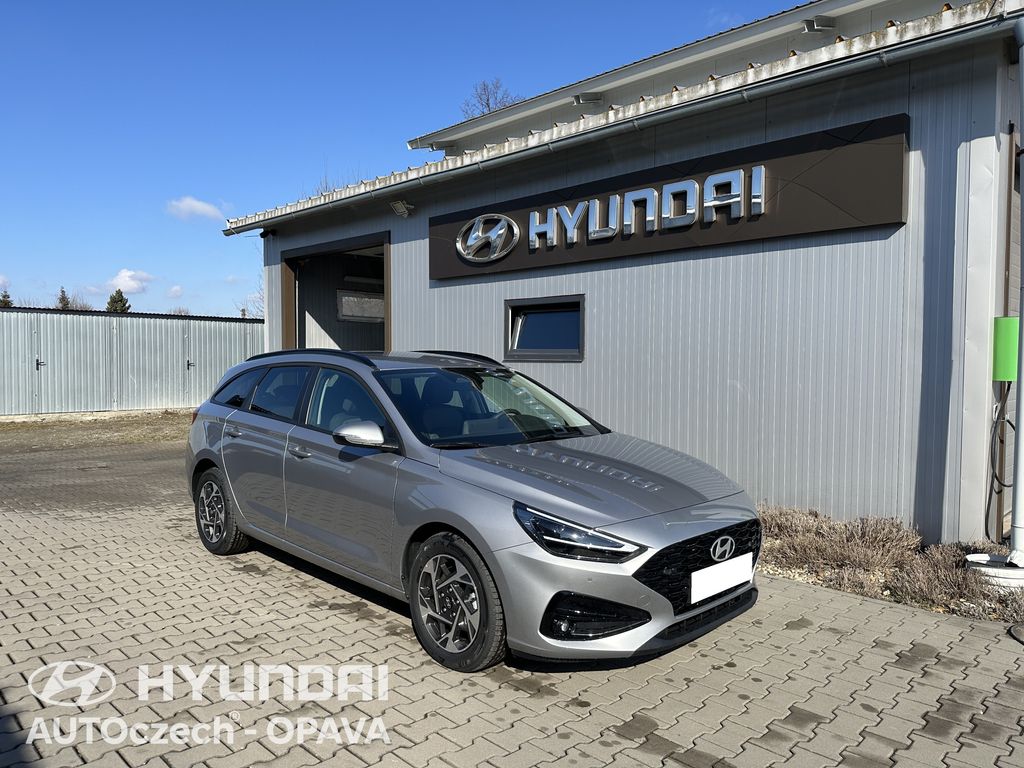 Hyundai i30 1,6 T-GDI DCT SMART
