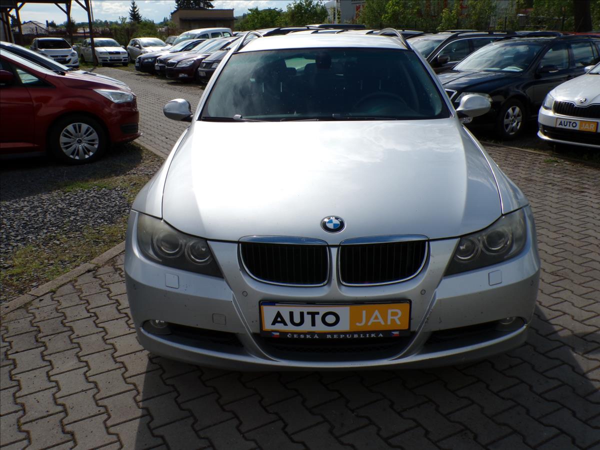bmw-rada-3-2-0-318d-xenony - 1