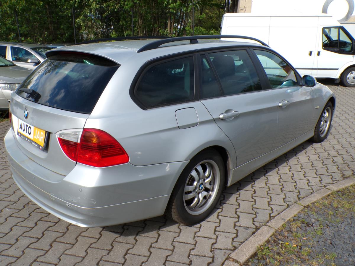 bmw-rada-3-2-0-318d-xenony - 3