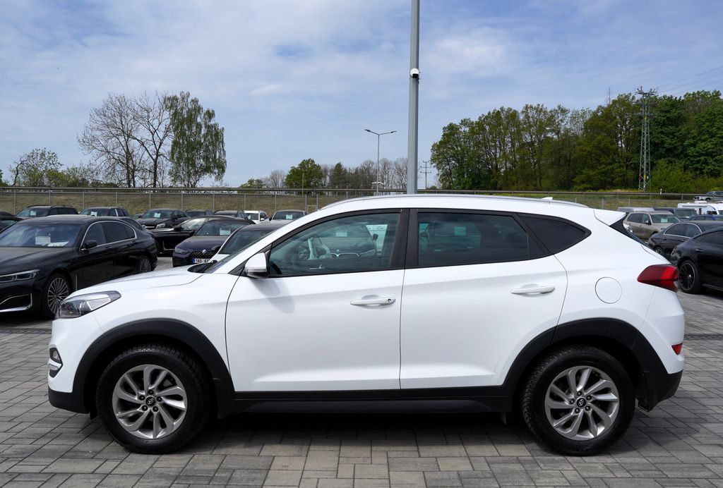 hyundai-tucson-1-6-crdi-120-ps-style-cr-1-maj - 2