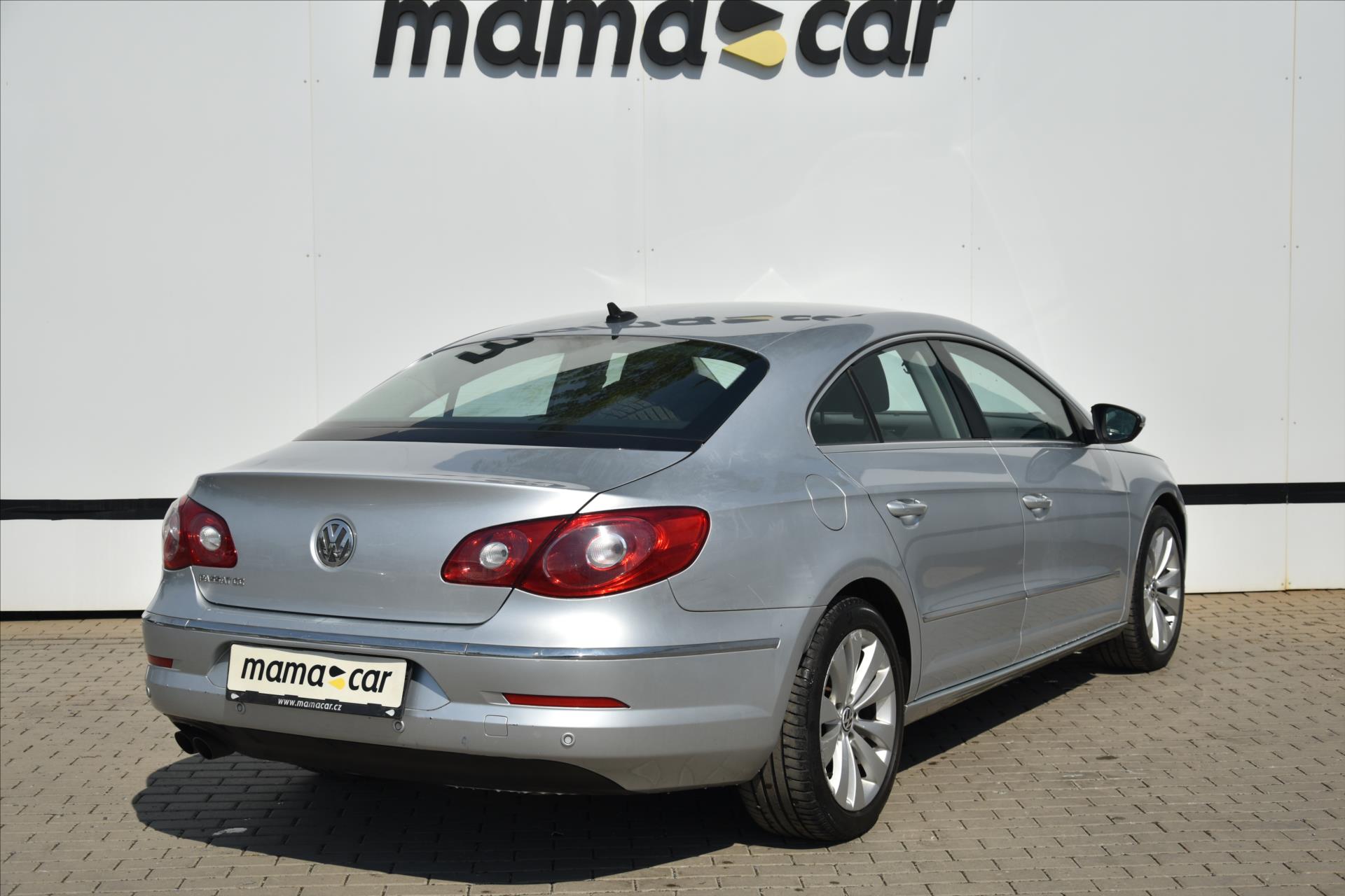 volkswagen-passat-cc-2-0-tdi-dsg-navi-sport - 1