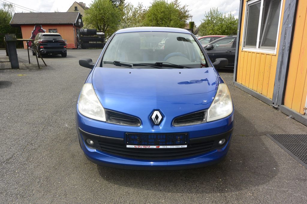 renault-clio-1-2i - 1
