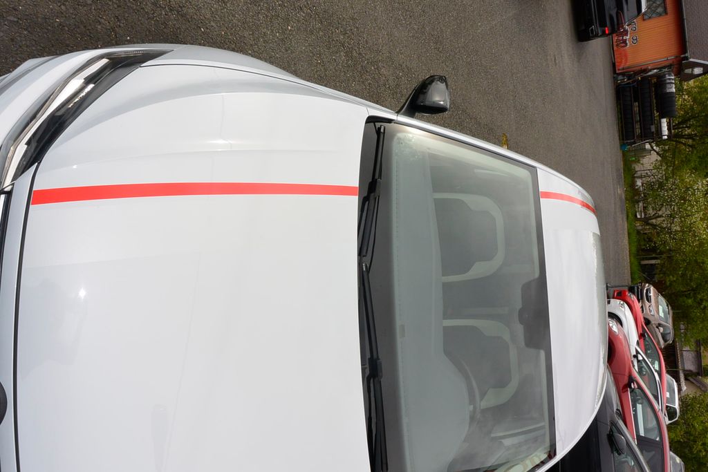 volkswagen-polo-1-0tsi-beatsaudio-70kw - 7