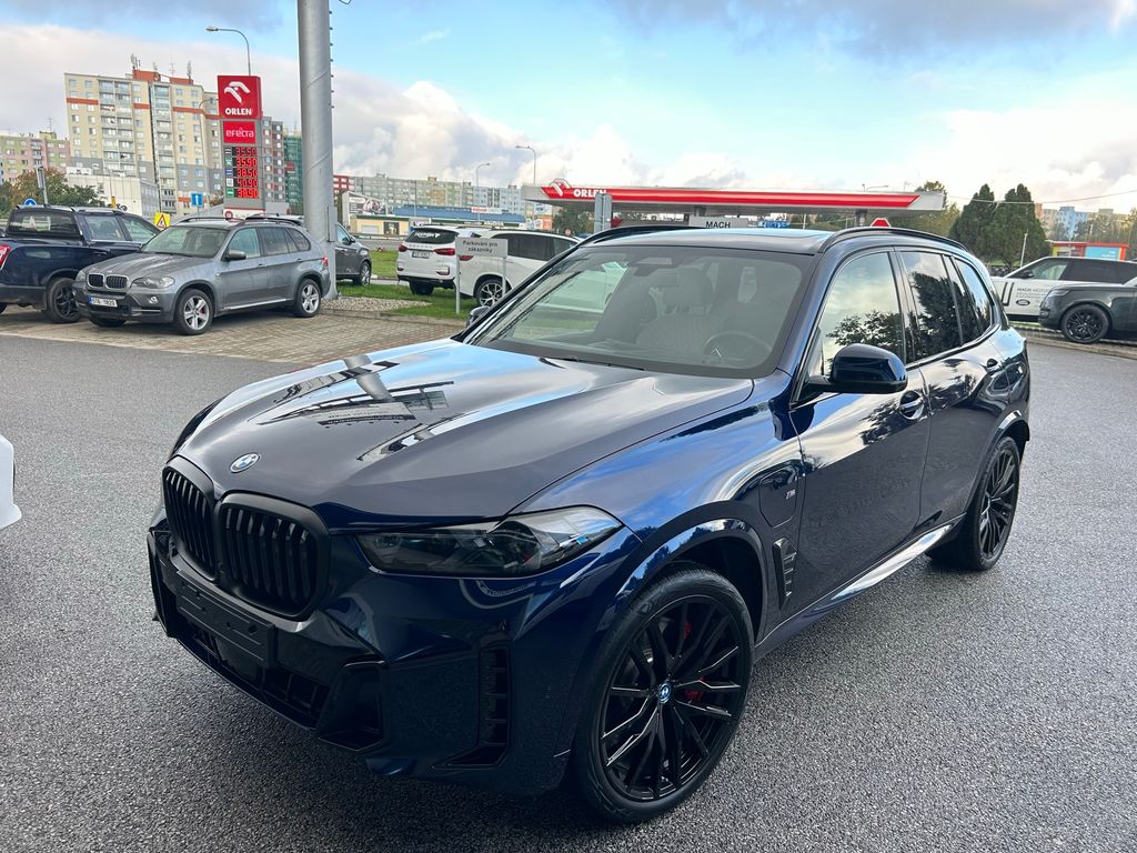 BMW X5 xDrive 50e El.tažné Vzduch TOP
