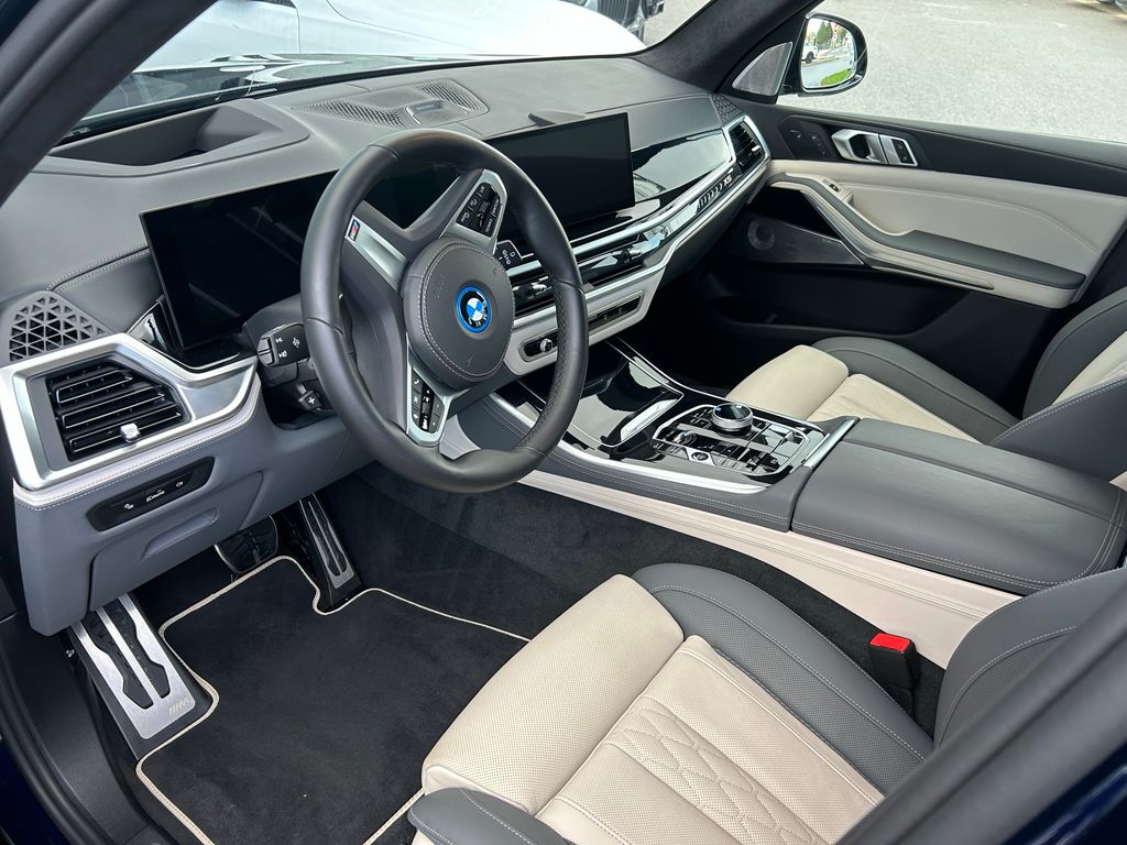 bmw-x5-xdrive-50e-el-tazne-vzduch-top - 4