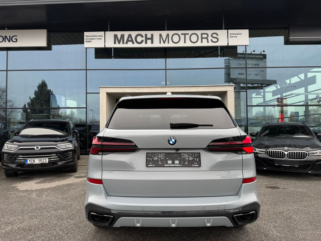 bmw-x5-xdrive-50e-el-tazne-top - 5