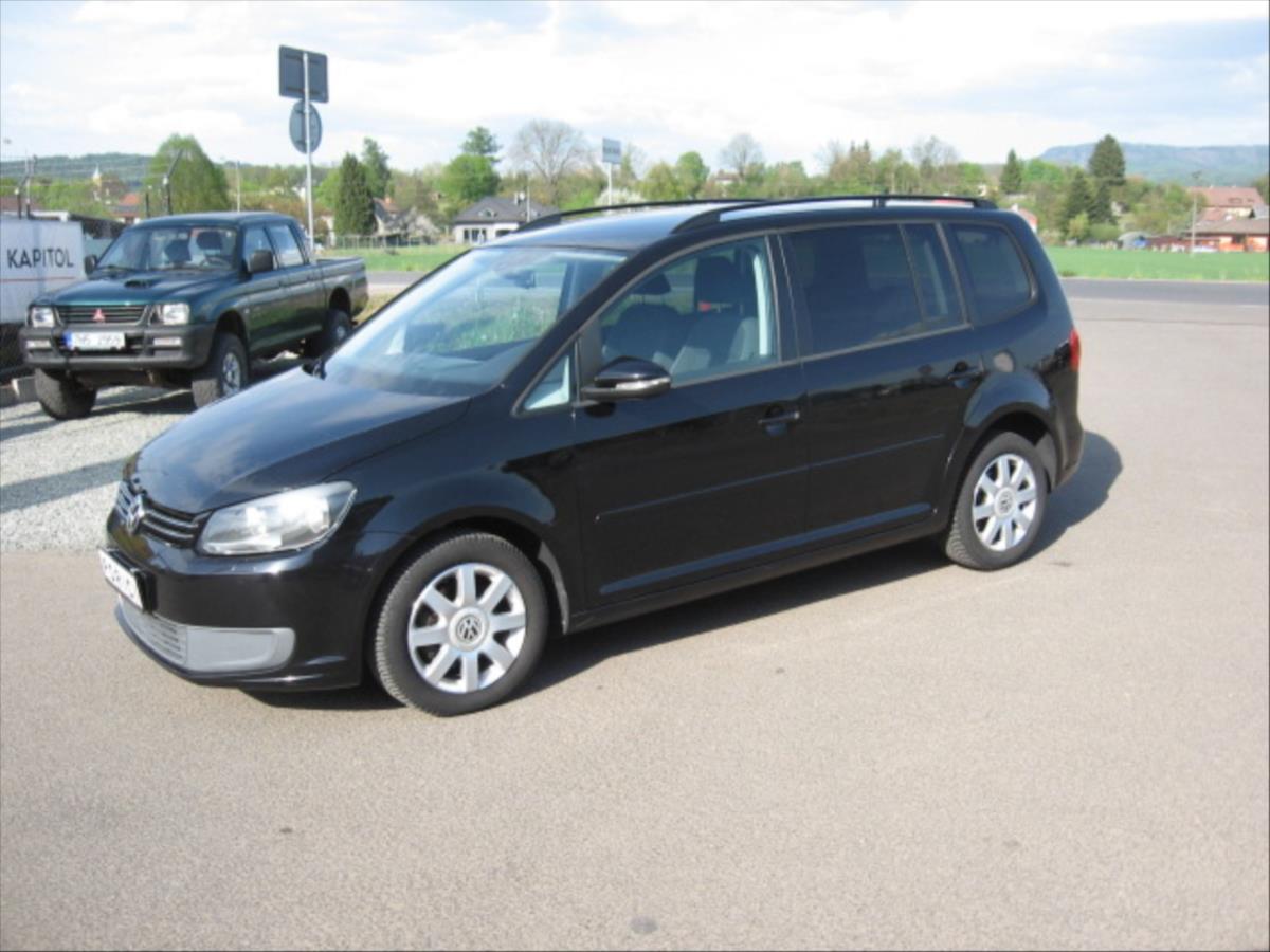 volkswagen-touran-1-2-tsi - 1