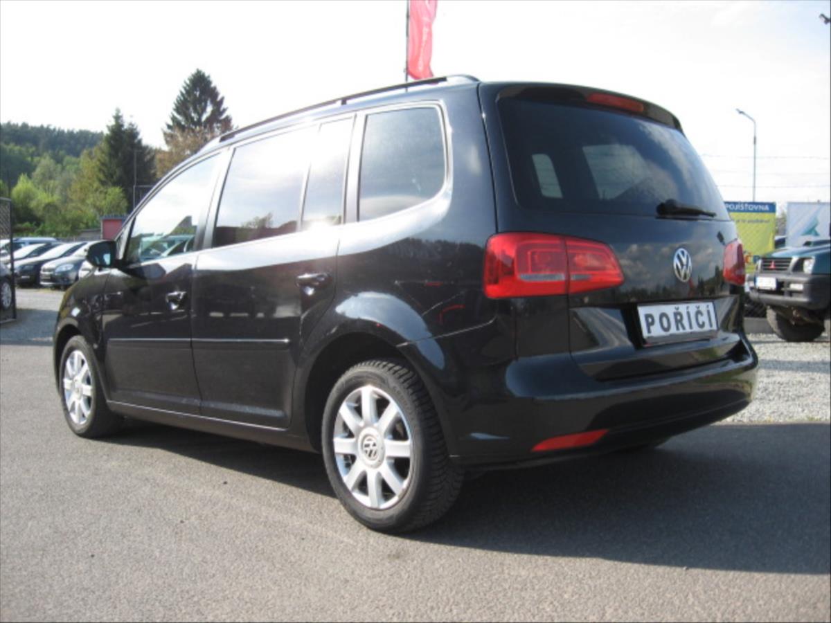volkswagen-touran-1-2-tsi - 4