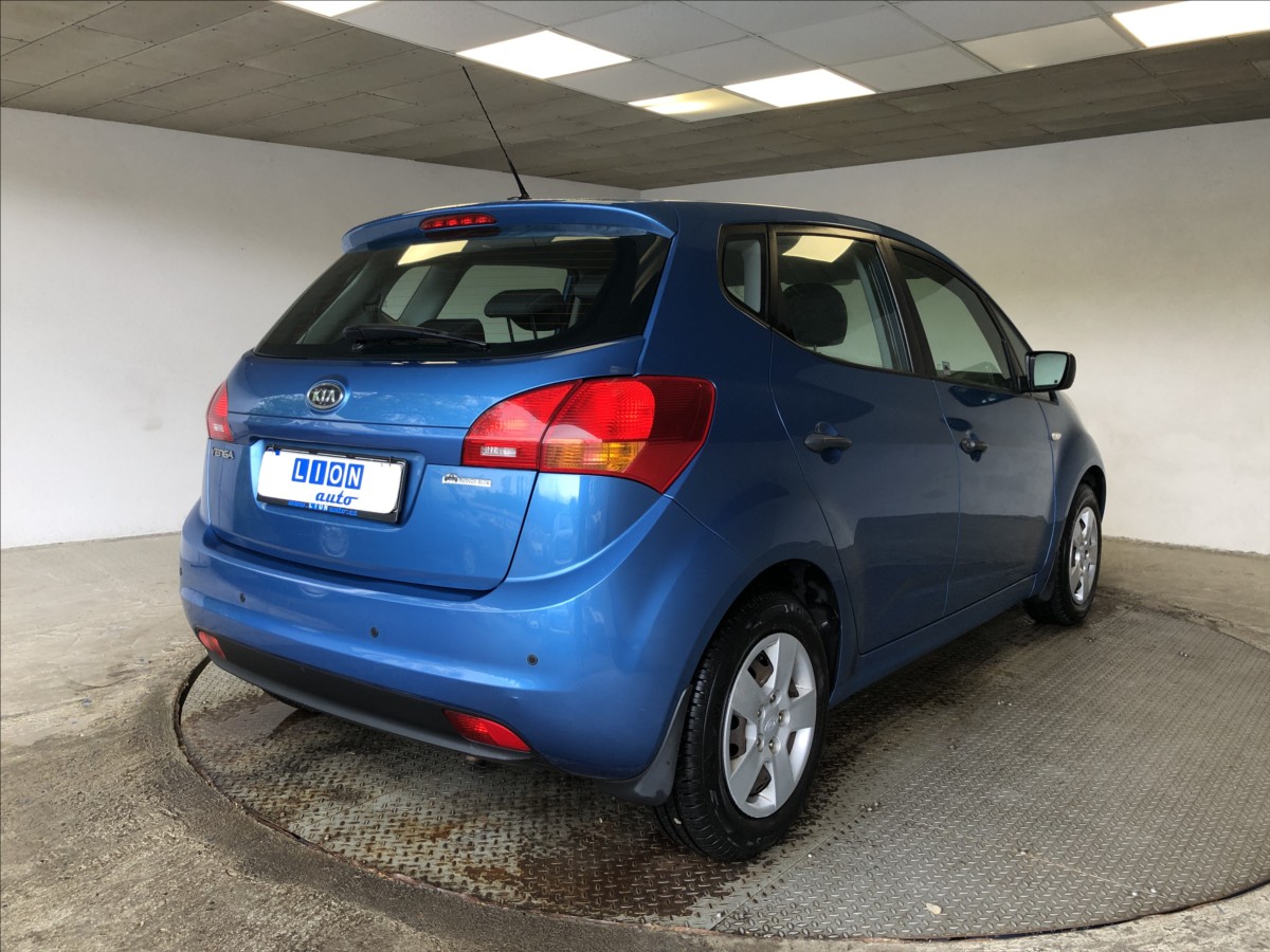 kia-venga-1-4-16v-vvt-i - 6