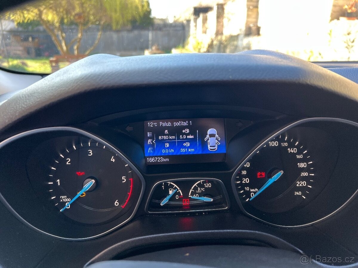 ford-focus-2-0-tdci-110-kw - 6