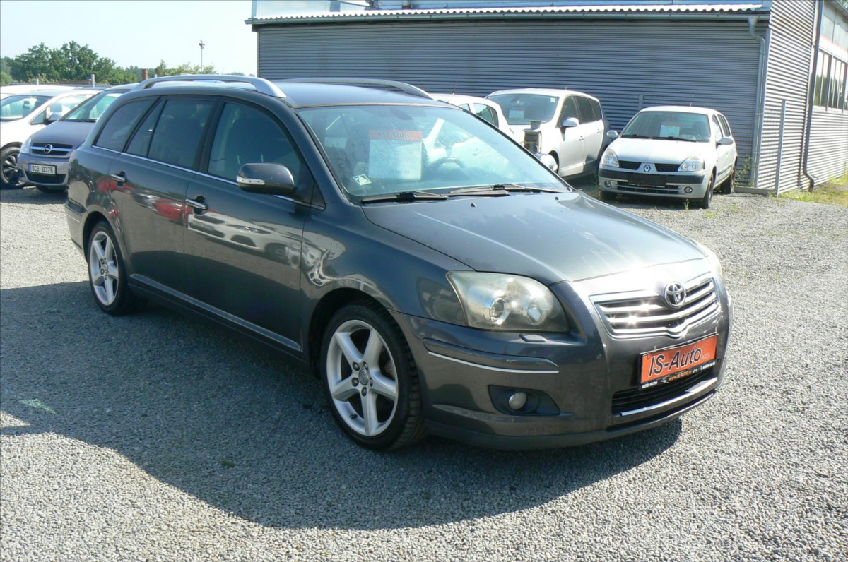 toyota-avensis-2-2-d4-d - 1