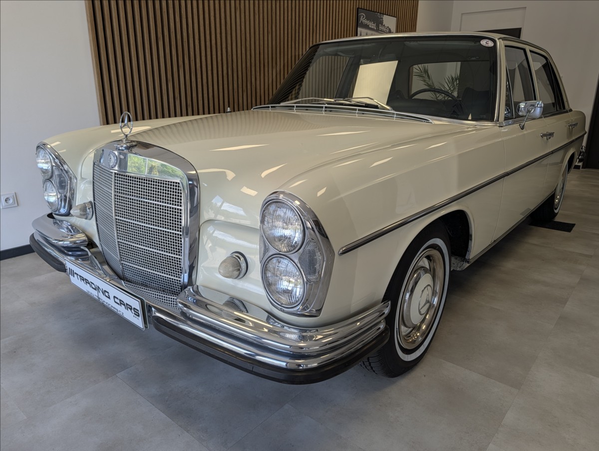 mercedes-benz-tridy-s-250s-w108 - 3