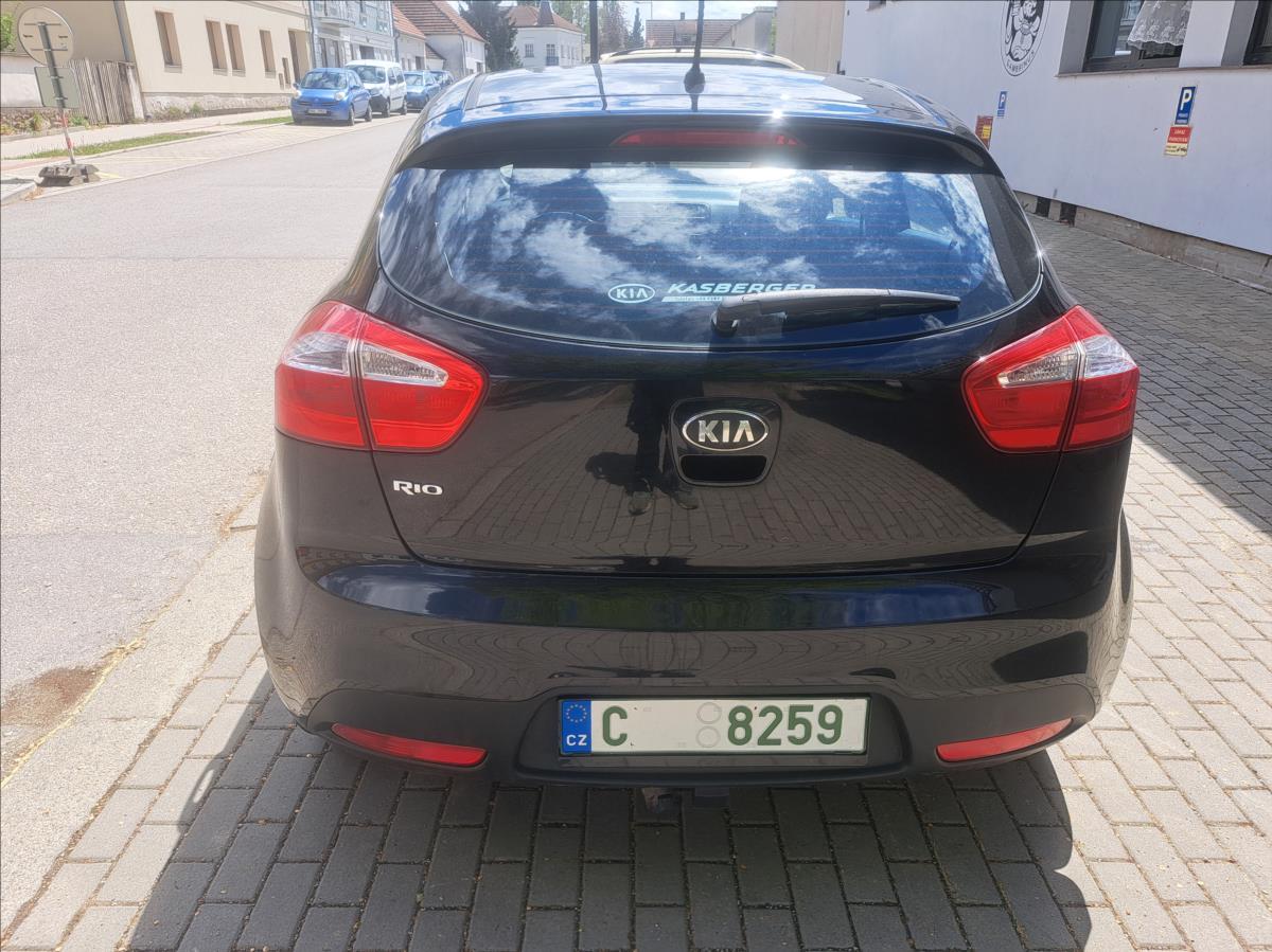 kia-rio-1-3-i - 7