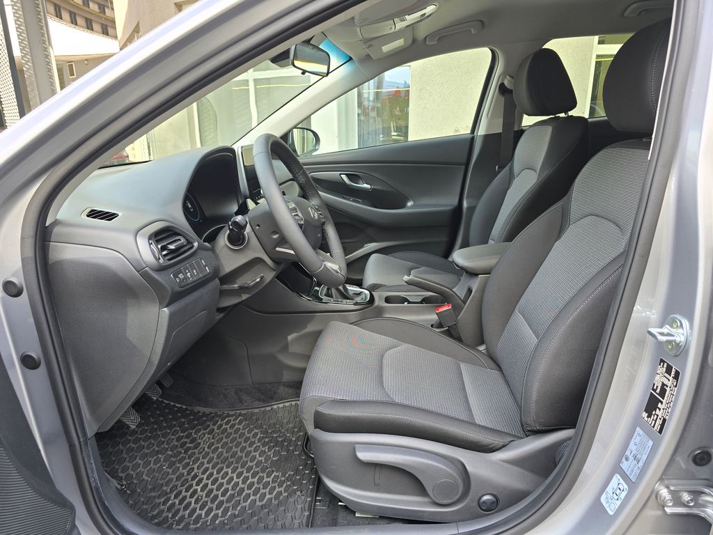 hyundai-i30-1-0-t-gdi-go-czech - 8