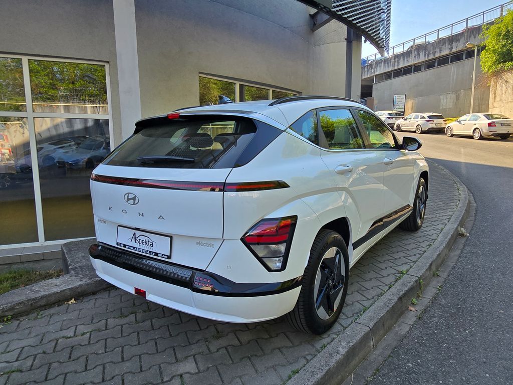 hyundai-kona-64-8kwh-smart-range-clima - 4