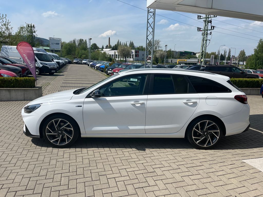 hyundai-i30-1-5-t-gdi-160k-n-line-6mt - 2