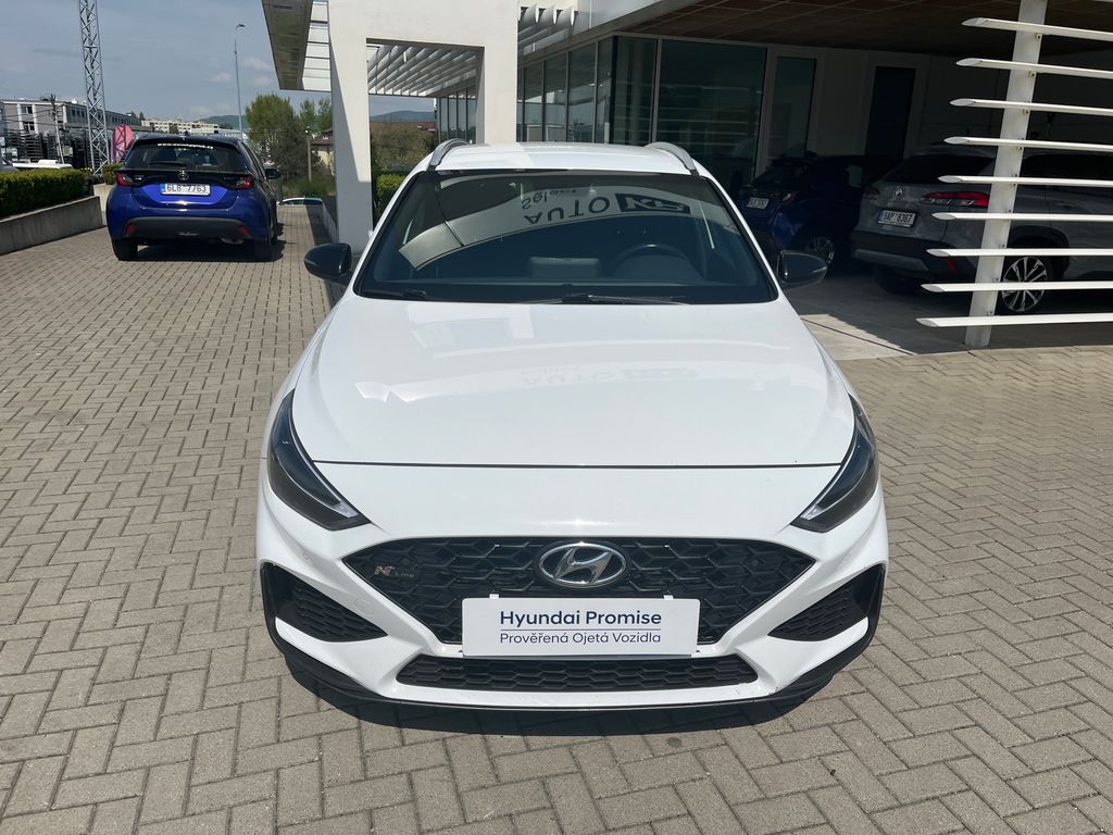 hyundai-i30-1-5-t-gdi-160k-n-line-6mt - 8