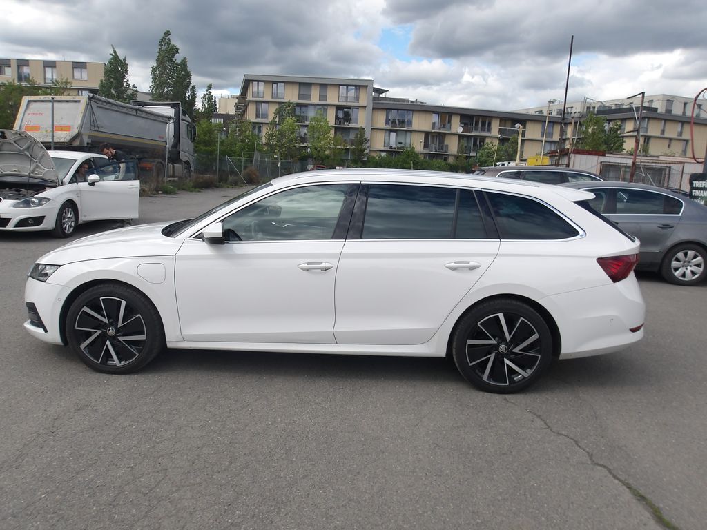 skoda-octavia-1-4tsi-ba-el-cr-max-vybava - 5