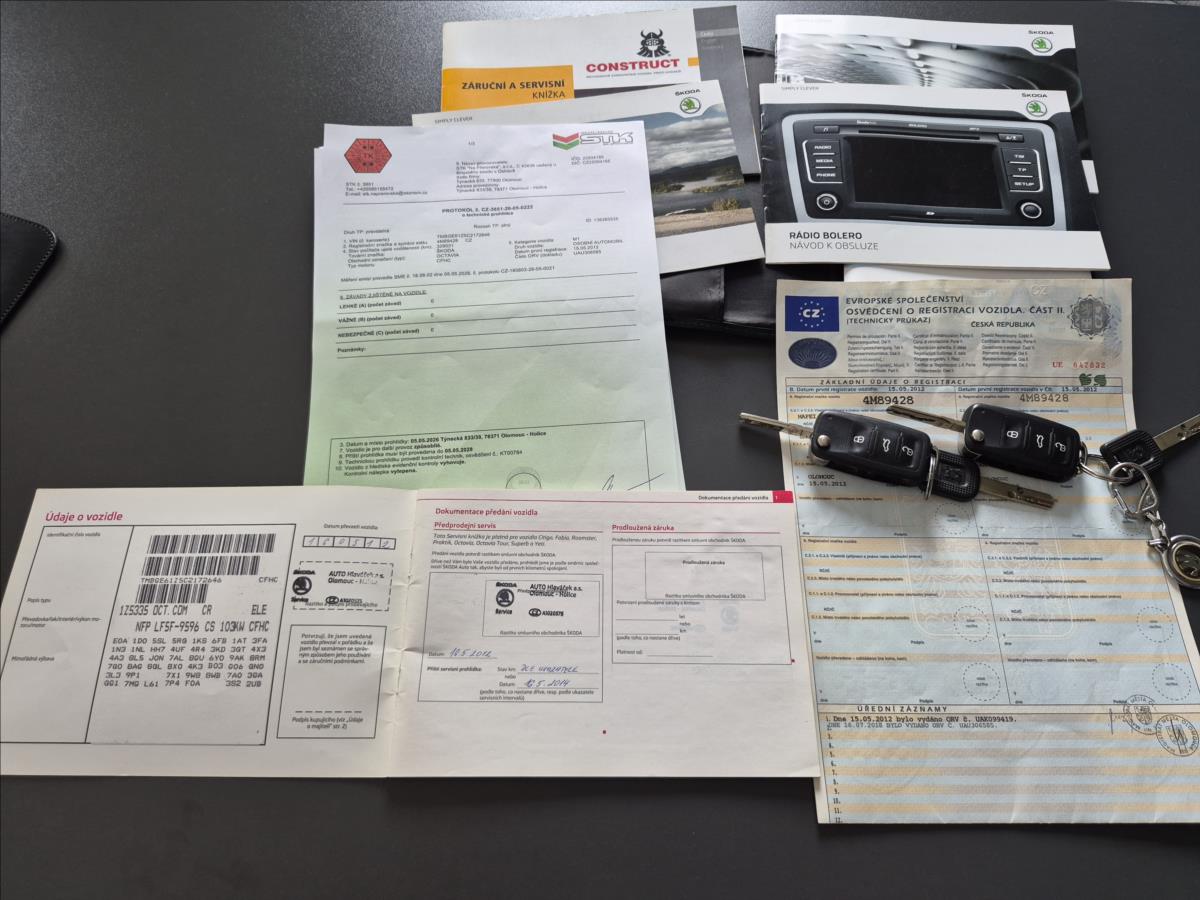 skoda-octavia-2-0-tdi-cr-2-majitel-s-kniha - 2