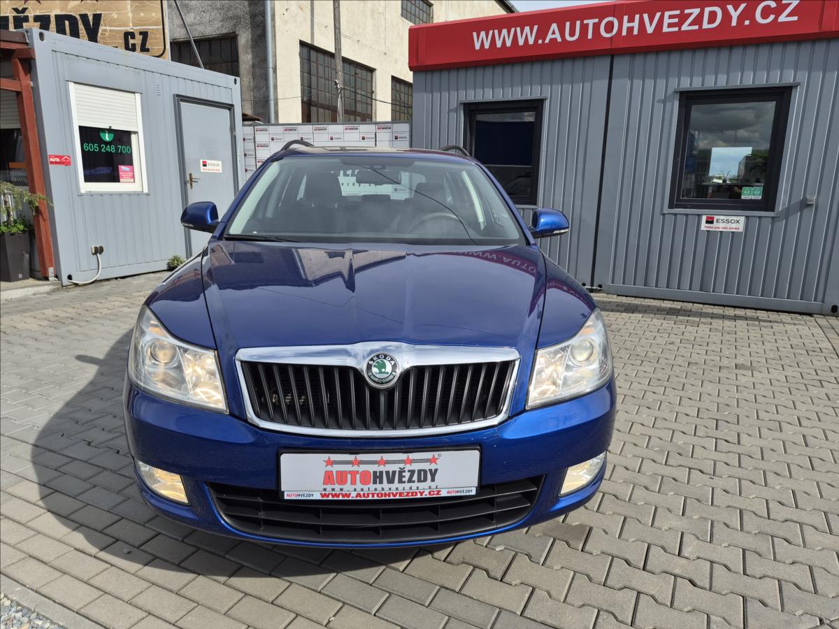 skoda-octavia-2-0-tdi-cr-2-majitel-s-kniha - 3