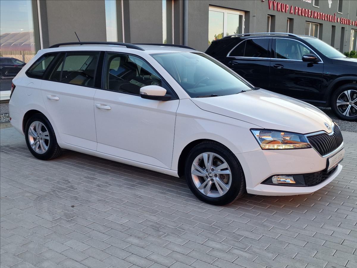 skoda-fabia-1-0-tsi-ambition-cr-1-majitel - 1