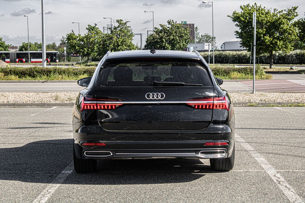 audi-a6 - 6