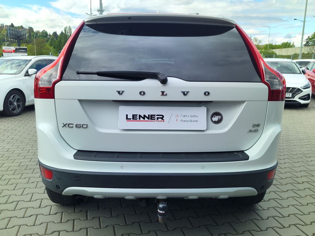 volvo-xc60-d5-2-4-136kw-summum-aut - 5