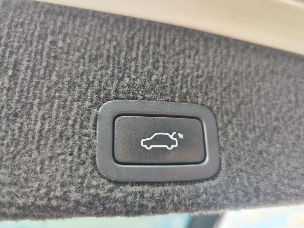 volvo-xc60-d5-2-4-136kw-summum-aut - 9