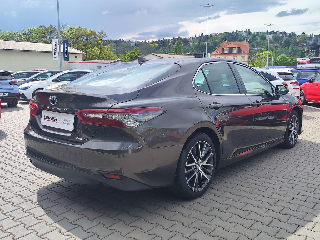 toyota-camry-2-5-hev-160kw-executive-e-cvt - 4