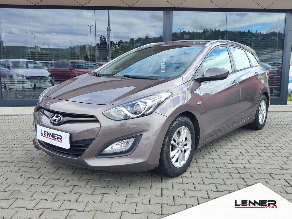 Hyundai i30 1.6i/88kW Trikolor Komfort