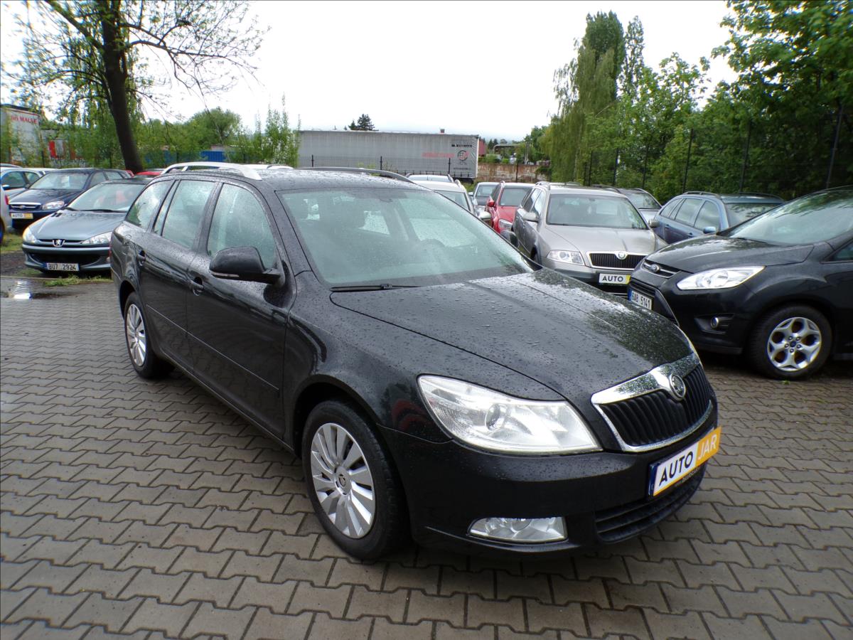 Škoda Octavia 2,0 TDI  NAVIGACE