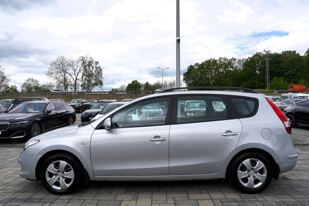 hyundai-i30-i30-1-6-crdi-16v-90-ps-cr - 2