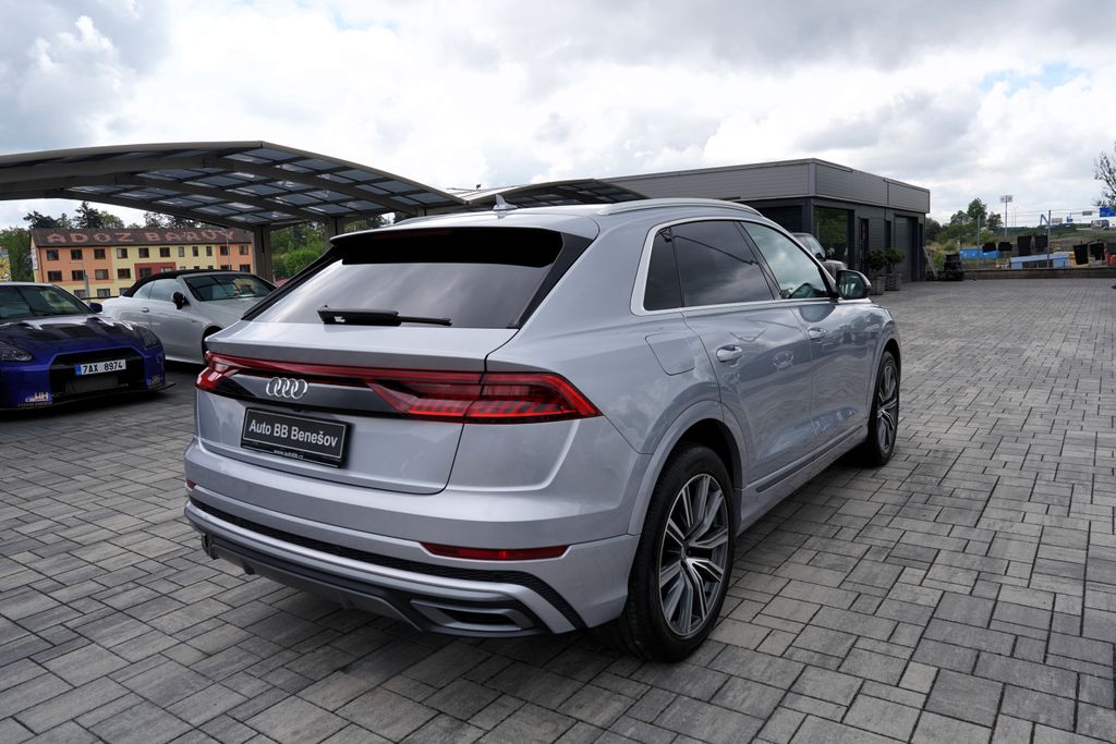 audi-q8-55-tfsi-q-21-kola-s-line-b-o - 5