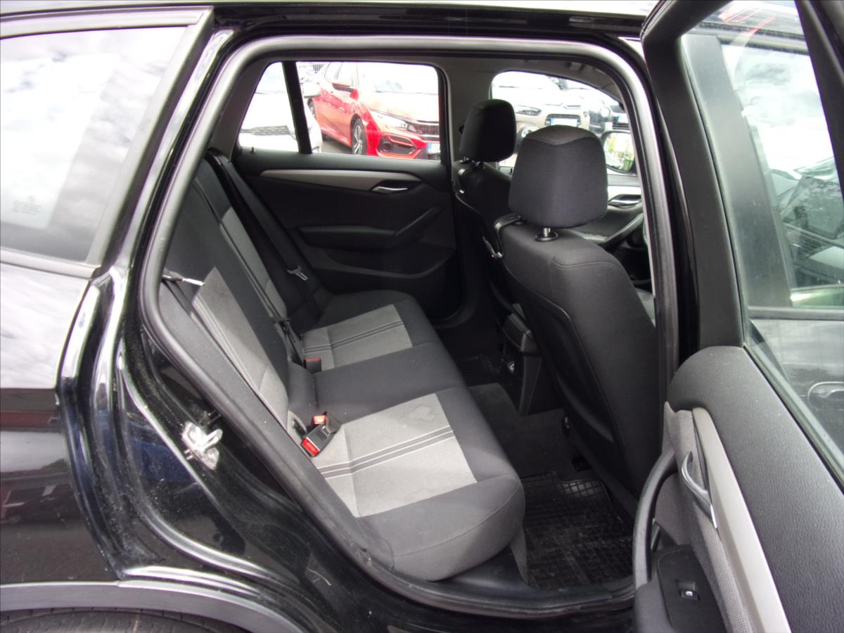 bmw-x1-2-0-d-xdrive - 9