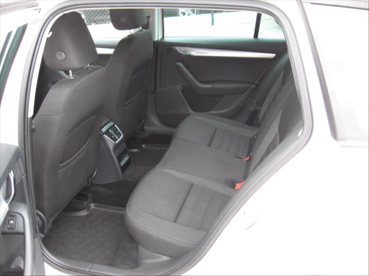 skoda-octavia-1-4-tsi-110-kw - 7
