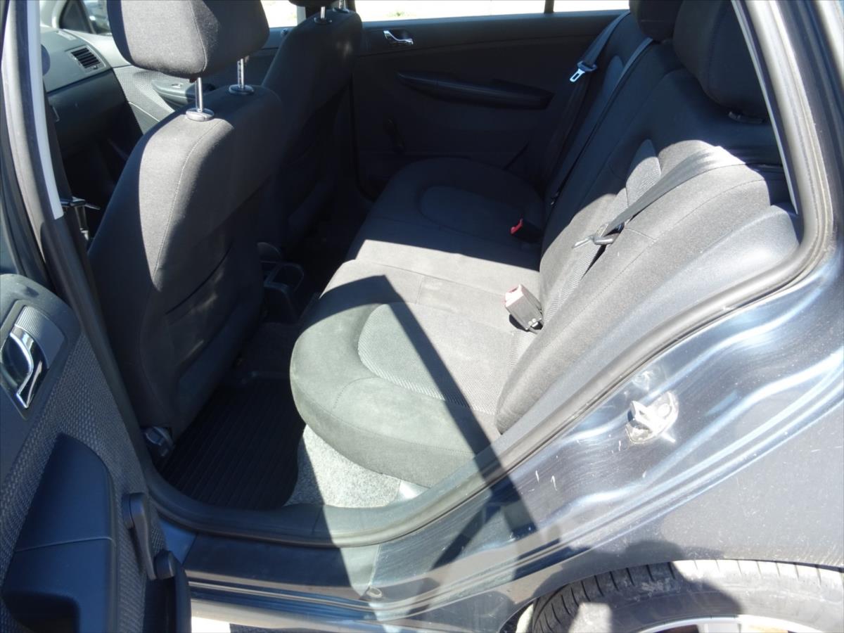 skoda-fabia-1-4 - 9