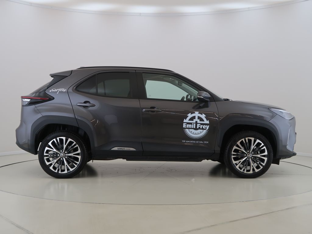 toyota-yaris-cross-1-5-hev-4x4-exectutive - 3