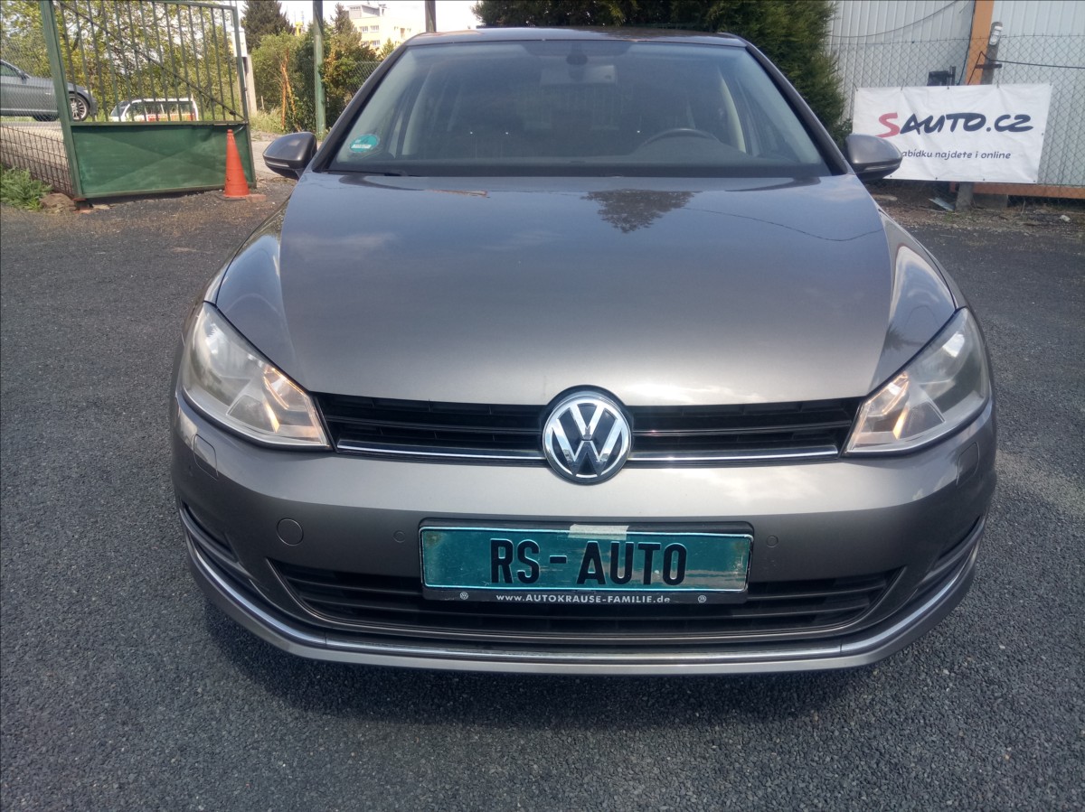 volkswagen-golf-1-2-tsi-81kw-lounge-serviska-1-m - 1
