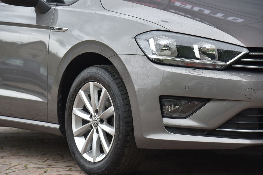 volkswagen-golf-sportsvan-1-2-tsi-81-kw-lounge - 1