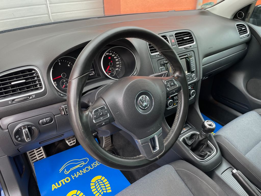 volkswagen-golf-2-0-tdi-103-kw-4motion-style - 7
