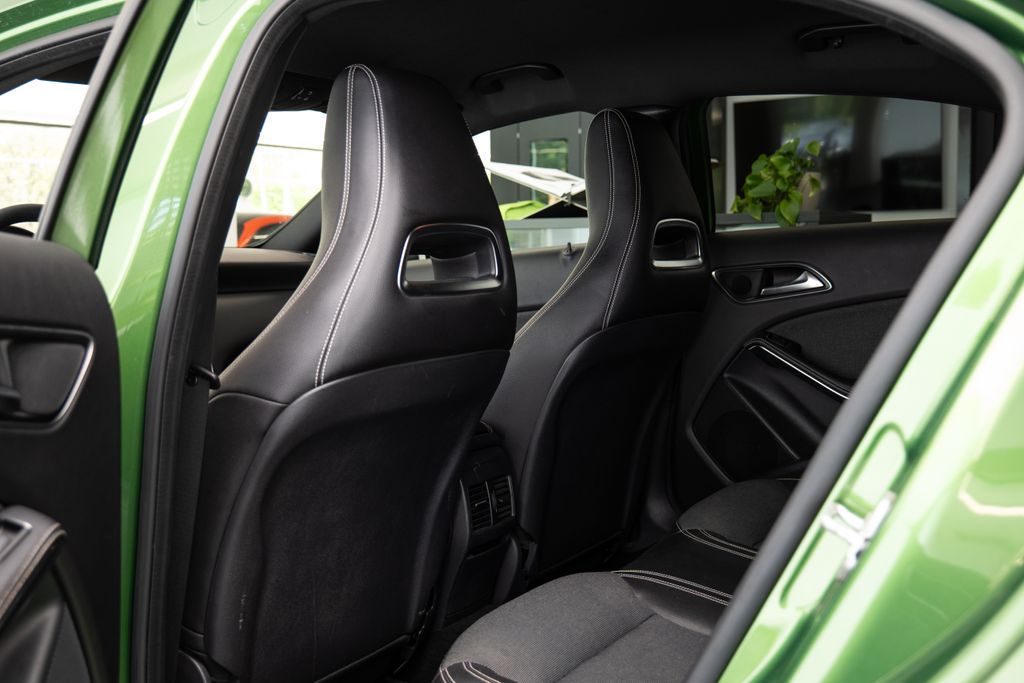 mercedes-benz-tridy-a-180d-style - 9