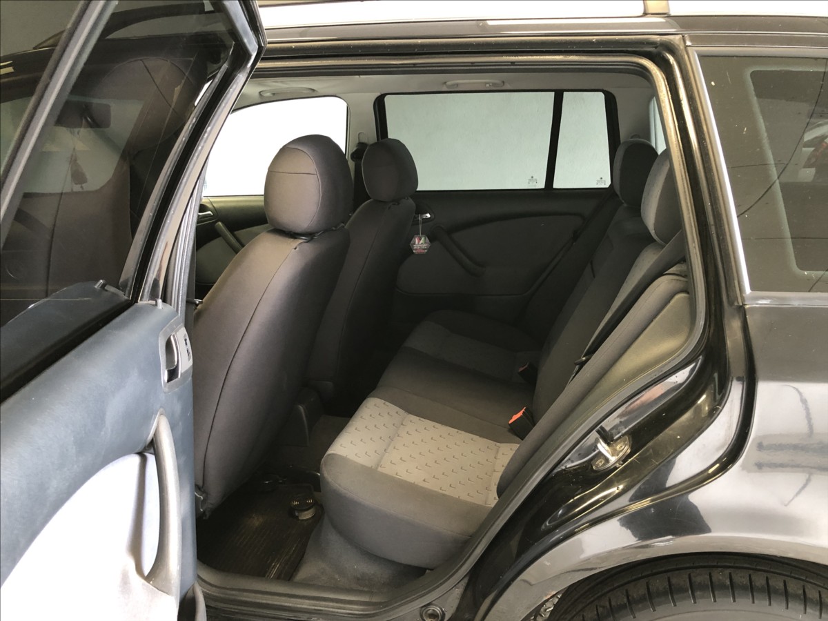 skoda-octavia-1-9-tdi-4x4 - 9