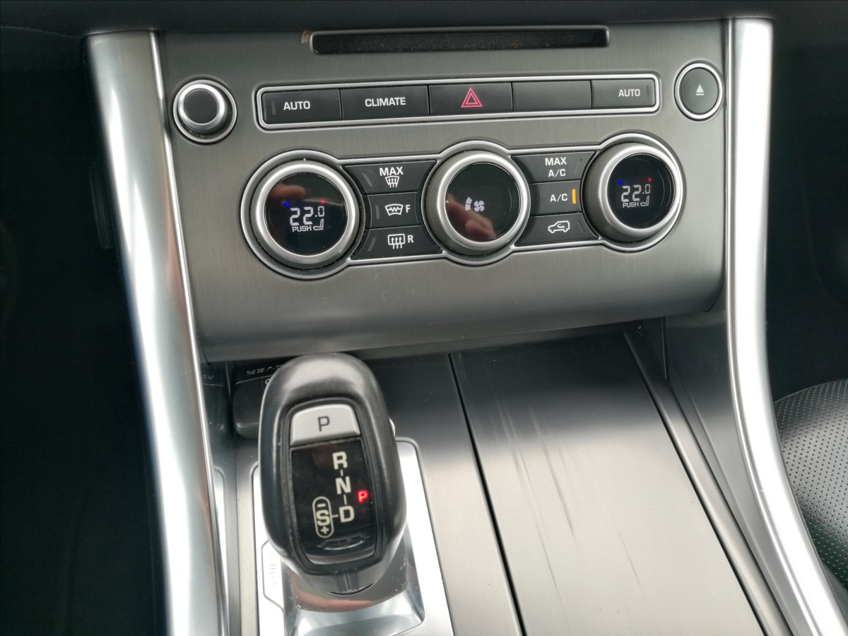 land-rover-range-rover-3-0-v6-sport - 9