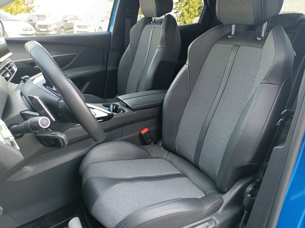 peugeot-3008-allure-1-2-130-eat8 - 7
