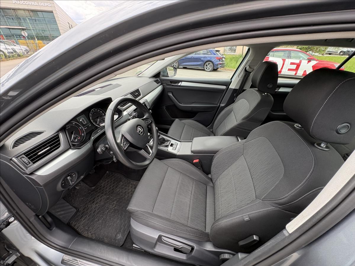 skoda-superb-1-6-tdi-88kw-xenon-acc-vyhrev - 2