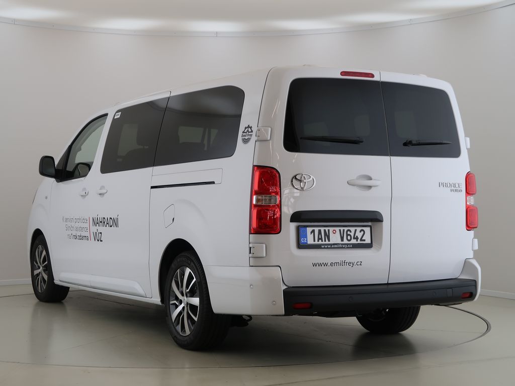 toyota-proace-verso-2-2-d-4d-business-comfort - 6