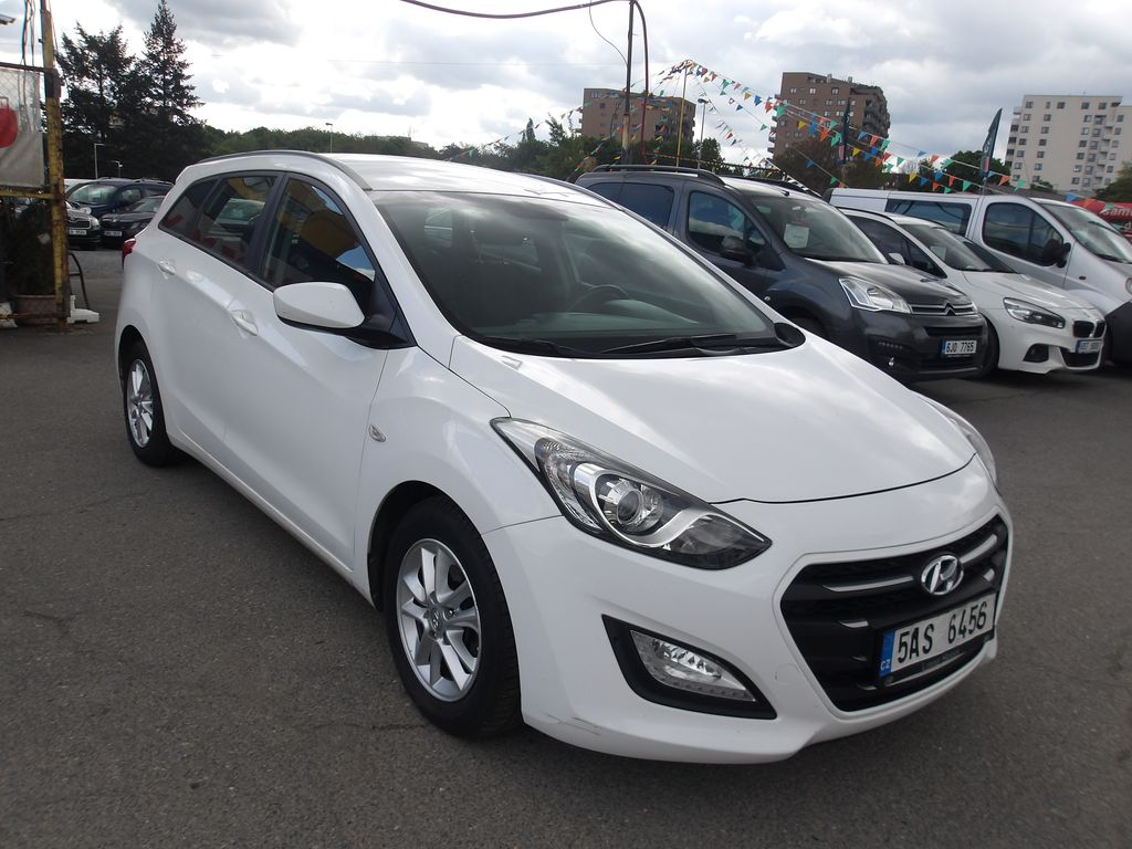 hyundai-i30-1-6i-cr - 4